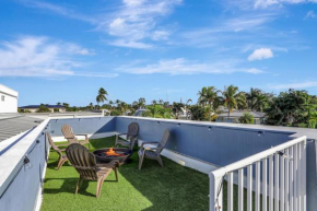 3BR Waterfront Villa with Heated Pool and Spa
